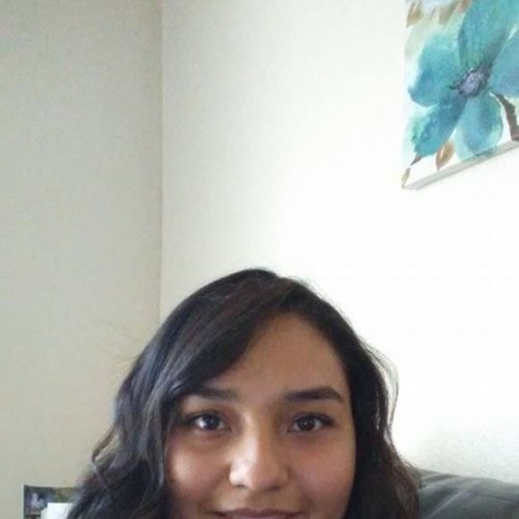 Meet your Posher, Aimee - Picture 1 of 2