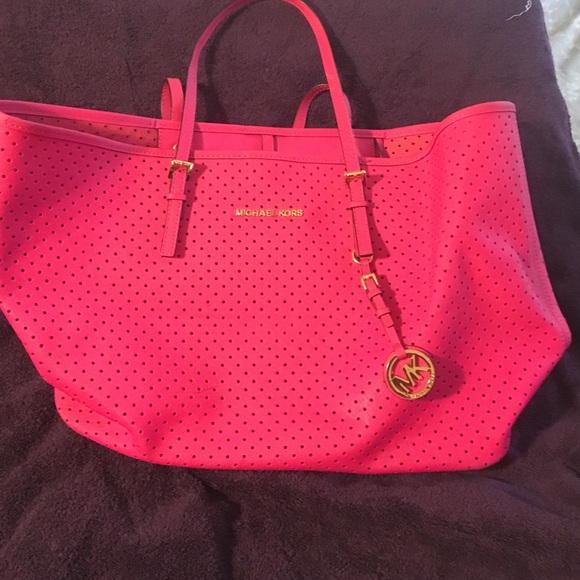 Jet Set Travel Tote