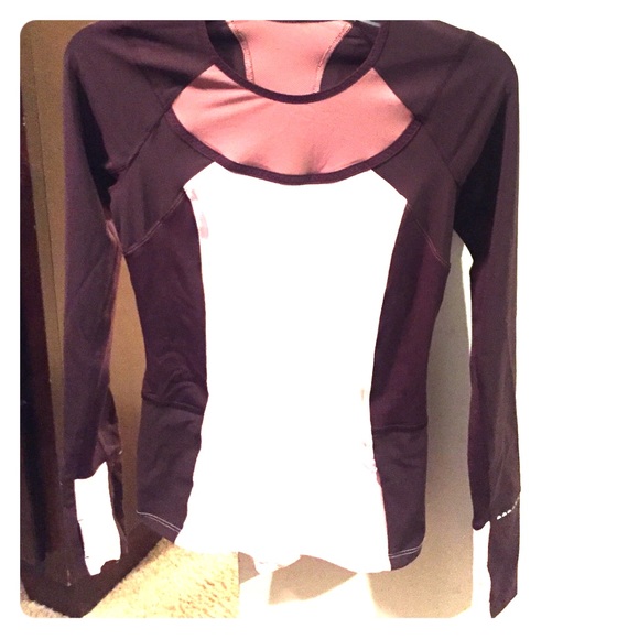 Lululemon swim top