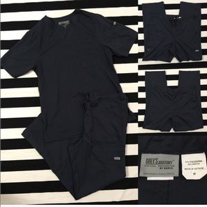 Greys Anatomy scrub set