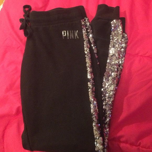 Tight fitted jogger leggings