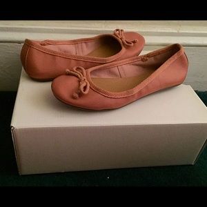 Ballet flats