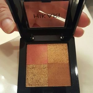 Hikari shimmer bronzer