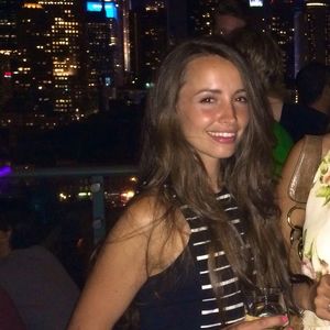 Meet your Posher, Carolina