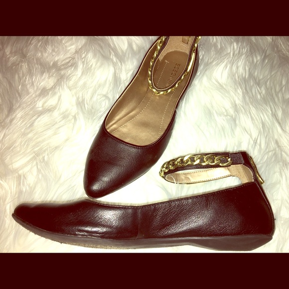 BCBG Ankle Cuff Ballet Flat