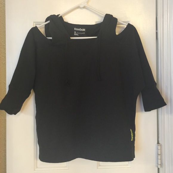 Reebok Off the shoulder sweatshirt