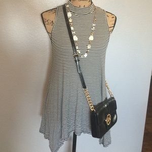 Sleeveless Tunic top NWOT