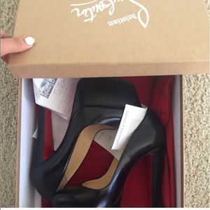 Christian louboutin red bottom heels