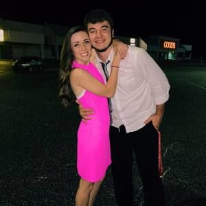 Meet your Posher, Courtney