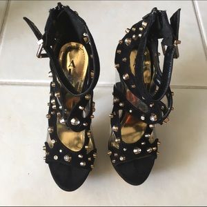 Alba Shoes - Alba Gold Rhinestone Platform Heels Alba Shoes - Alba Gold Rhinestone Platform Heels