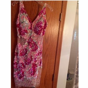 Homecoming / prom / formal dress