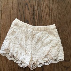 Abercrombie & Fitch Cream Lace Shorts
