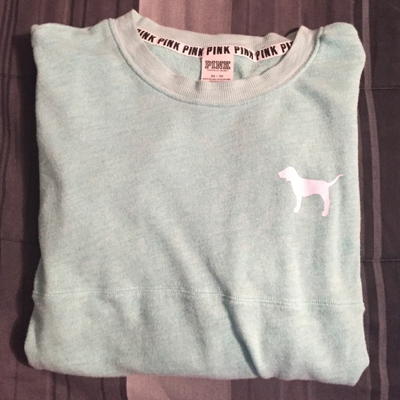 VS turquoise pullover