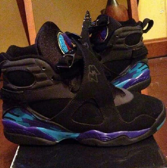 Aqua 8s