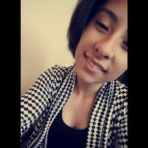 Meet your Posher, Noemi