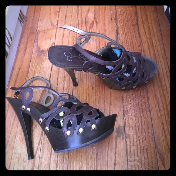 Jessica Simpson platform shoe