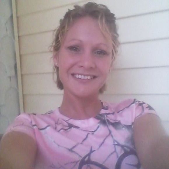 Meet your Posher, Tosha - Picture 1 of 1