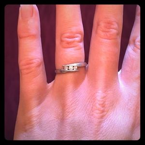 3 diamond ring