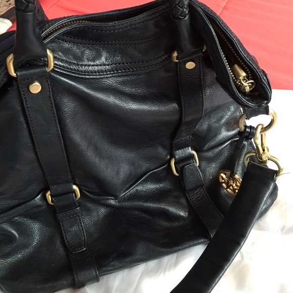 Gorgeous black leather medium-large shoulder bag - Picture 4 of 4