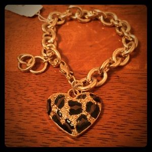 NWT Gold and leopard print Guess bracelet!