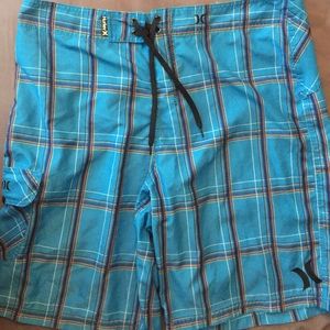 Hurley boardshorts