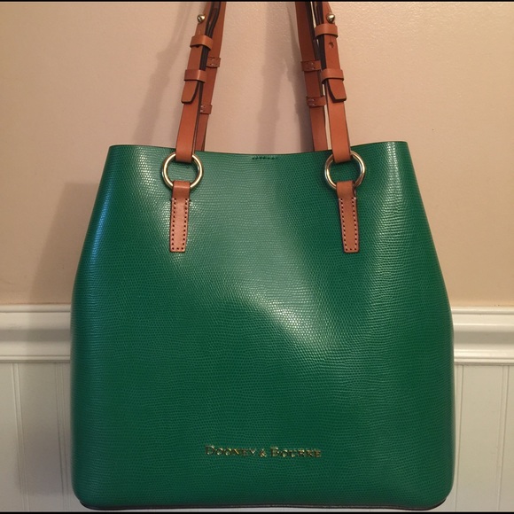 Dooney & Bourke Purse