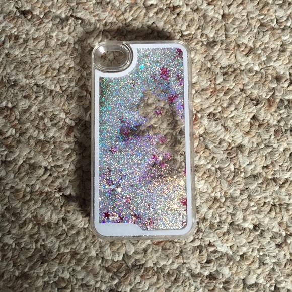 iPhone 4/4s falling glitter case
