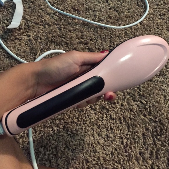 Straightener - Picture 2 of 3