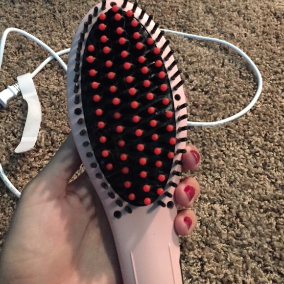 Straightener - Picture 3 of 3