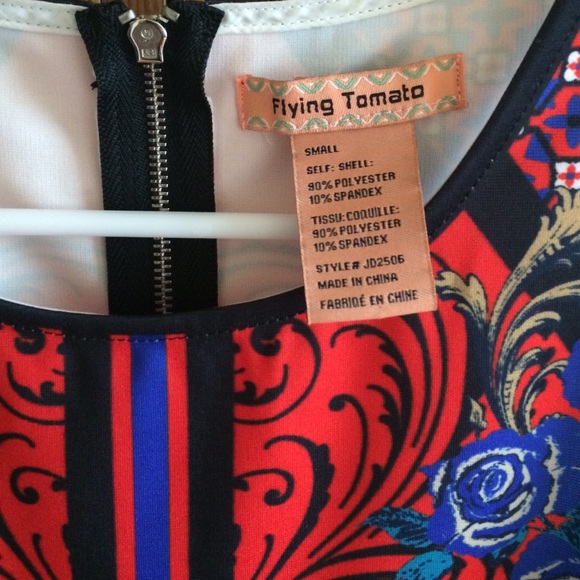 Patterned Dress - Picture 3 of 3