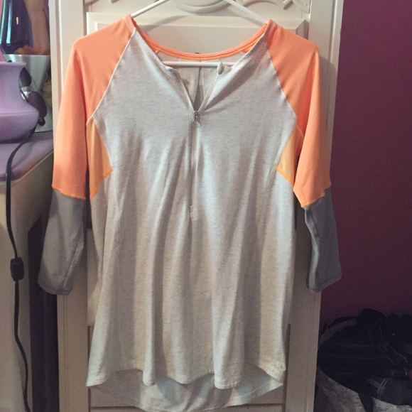 Lululemon Top - Picture 1 of 1