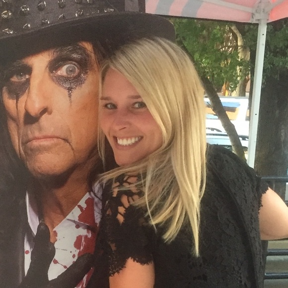 Meet your Posher, Tina - Picture 1 of 1