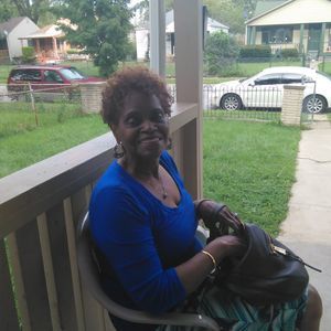 Meet your Posher, Jeanne