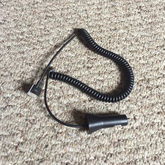 iPhone 4/4s car charger