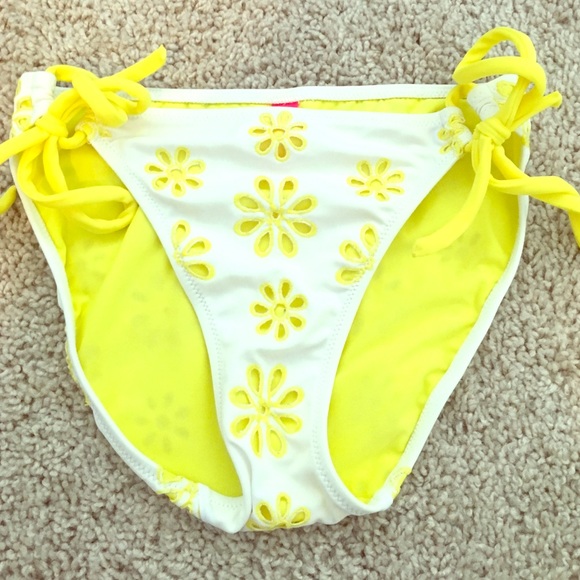 Victoria's Secret White/Yellow Swimsuit Bottoms - Picture 1 of 3