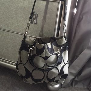 Coach hobo bag 🎉sale🎉