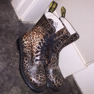 CHEETAH print Dr. Marten's