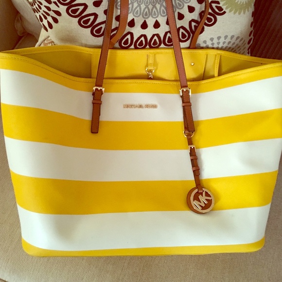 Michael Kors Tote