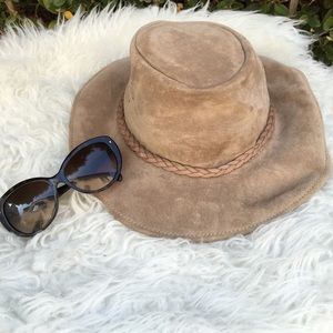 Walkabout Leather Bolero 👒👒👒