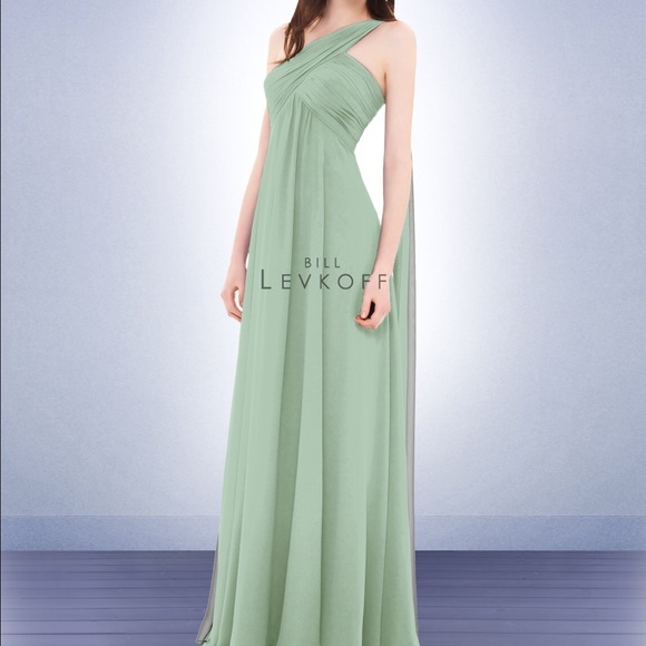 Bill levkoff 675 gown