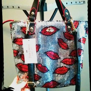 Brand-New Juicy Sequin Lips Purse