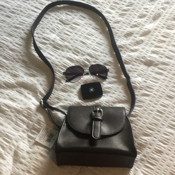 Brown leathercrossbody/shoulder saddle purse - Picture 2 of 4