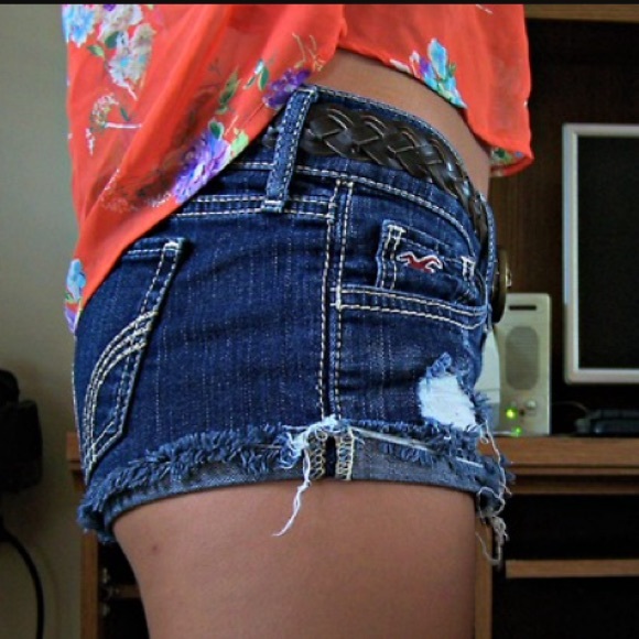 Hollister Jean shorts!