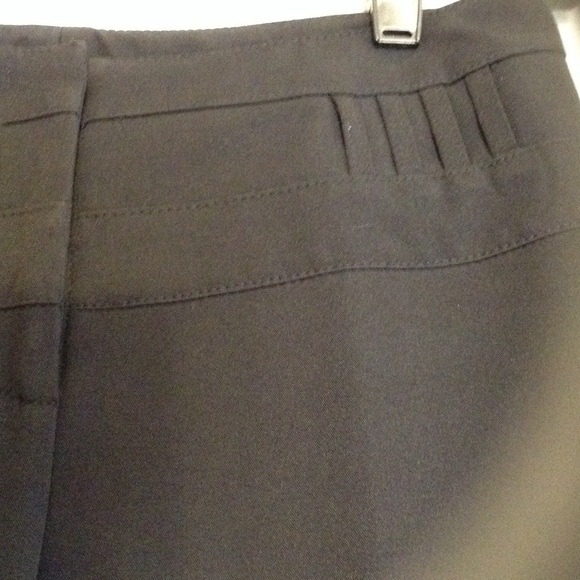 Evening pants that turn heads!