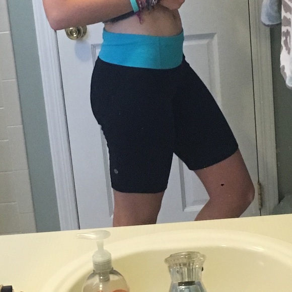 Lulu lemon capris athletic shorts