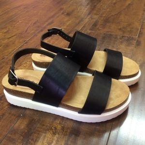 Birkenstocks style Flat form sandals (Flatform)