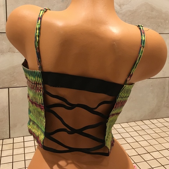 Multi Color Crop Top - Picture 3 of 4