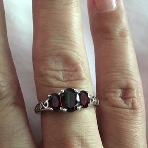Sterling Silver 3-Stone 2.50 Carat Garnet Ring