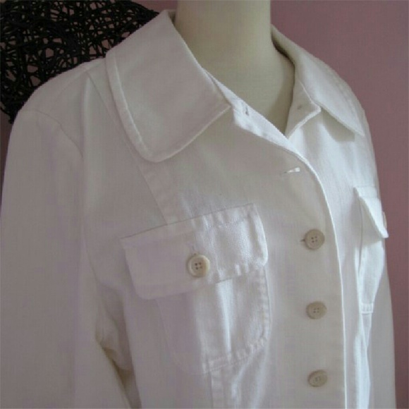 Impeccable ANN TAYLOR Soft White Jacket 16 - Picture 2 of 4