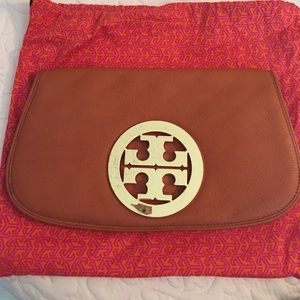 Tory burch clutch